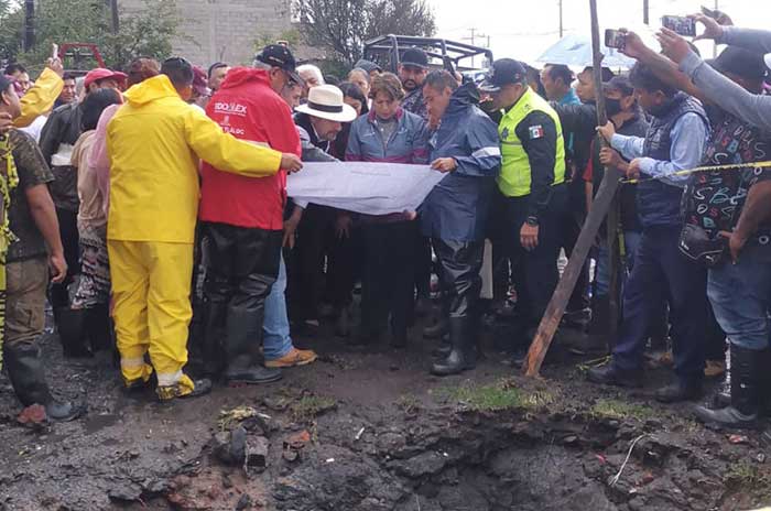 delfina gomez segunda visita familias chalco inundacion