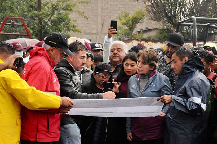 delfina gomez segunda visita familias chalco inundacion 