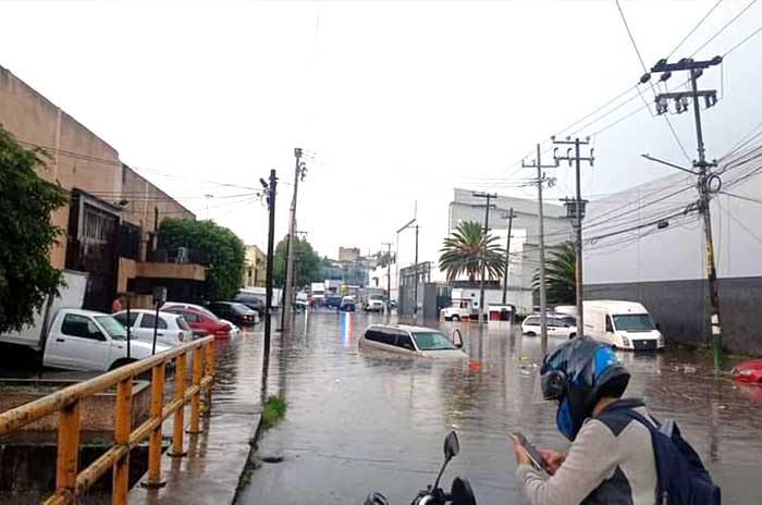 inundacion calles naucalpan