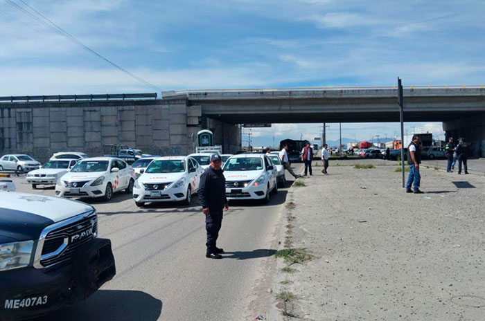 taxistas bloqueo toluca naucalpan1