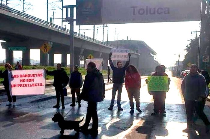 bloqueo toluca estudiantes1