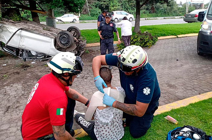 volcadura metepec herido