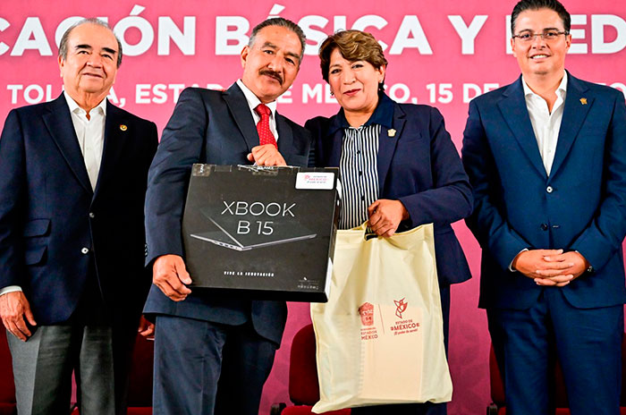 entrega laptos maestros edomex7