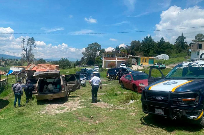 almoloya detenidos autos1