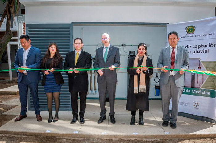 1uaemex premio facultad medicina