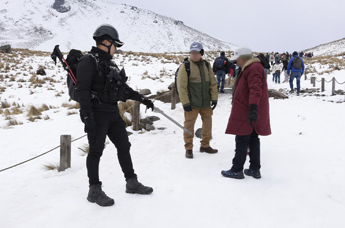 apoyo policia nevado