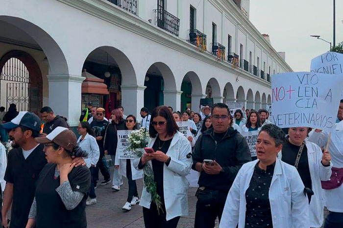 Veterinario asesinado protesta