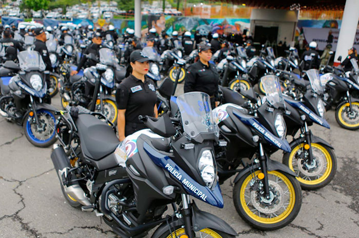 ecatepec entrega equipo policias
