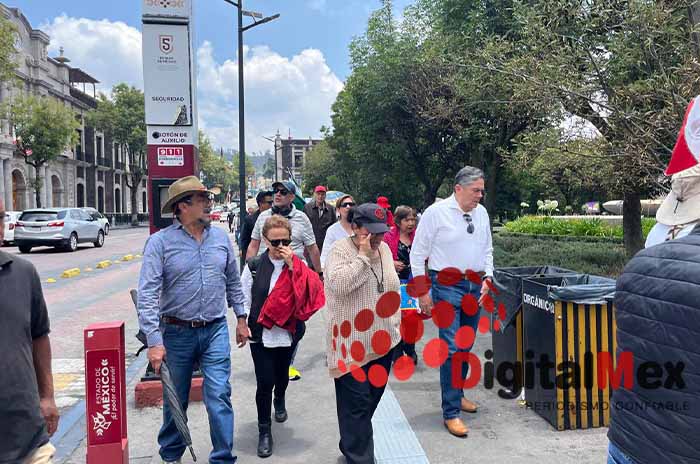 manifestacion toluca plaza martires
