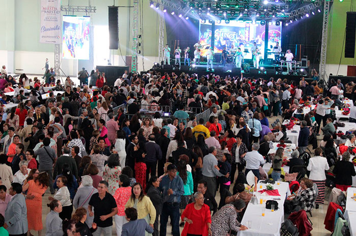 celebran maestros jubilados smsem1
