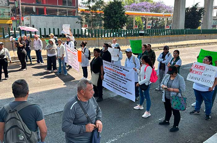 protesta trabajdores imss