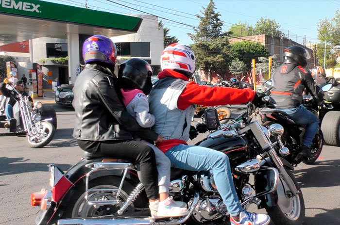campaña uso de casco toluca