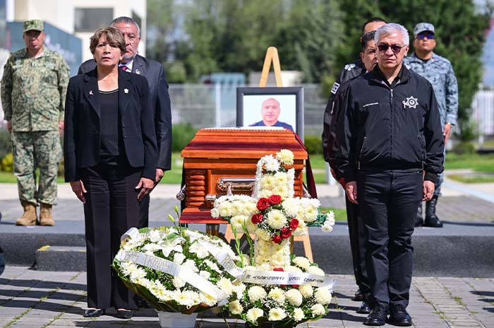 homenaje Raymundo Rosas Molina