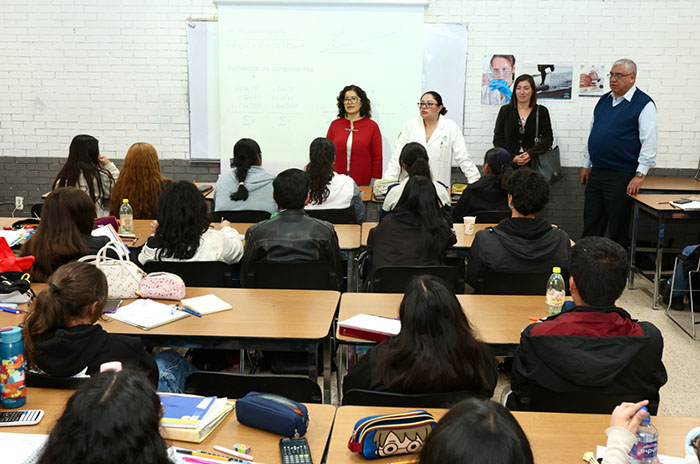 estudiantes facultad quimica uaemex