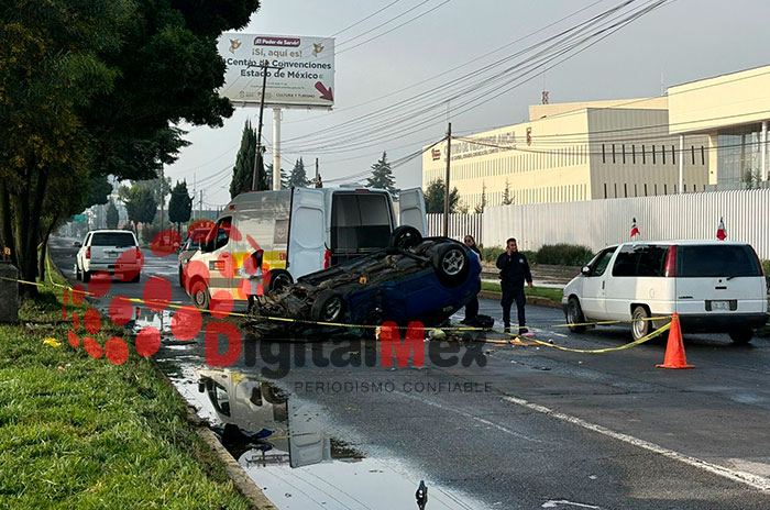 volcadura toluca muerto