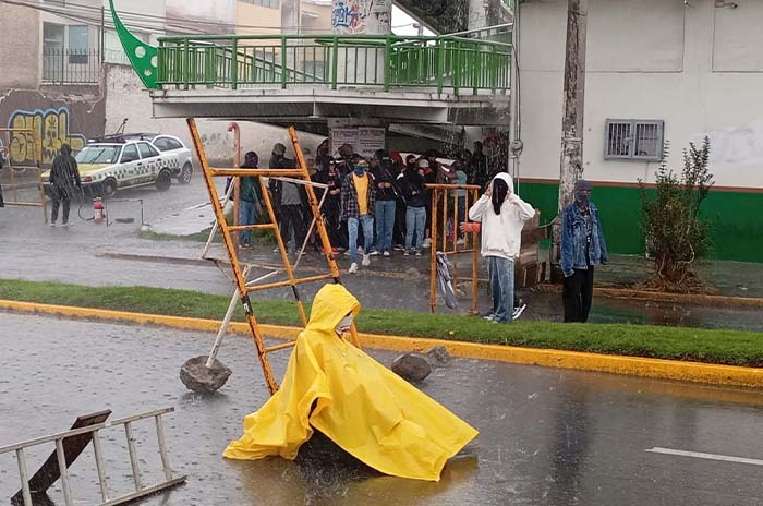 paristas bloqueo tollocan