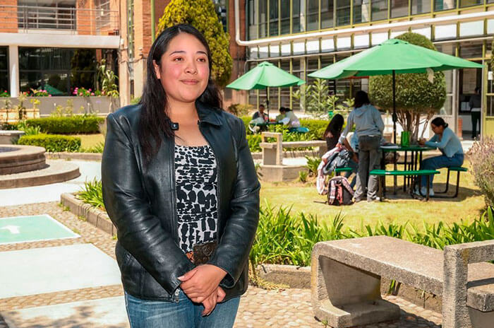 alumna premio codhem