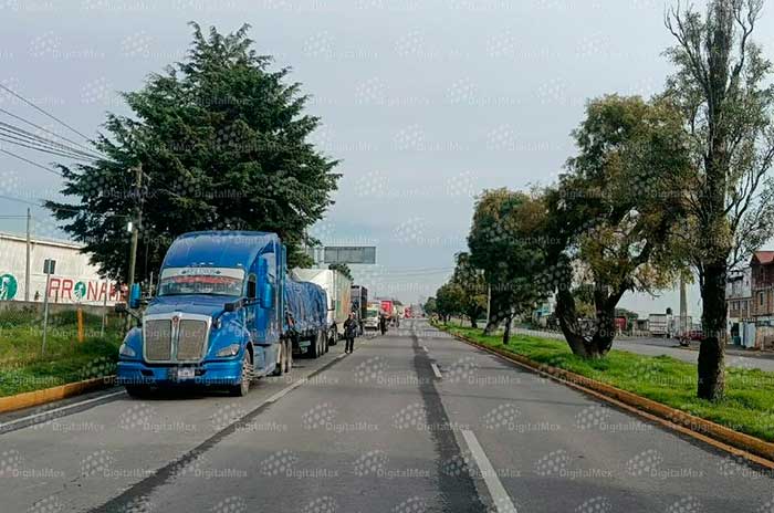 https://www.digitalmex.mx/images/2026/AGOSTO/27/bloqueo-tenango-3.jpg