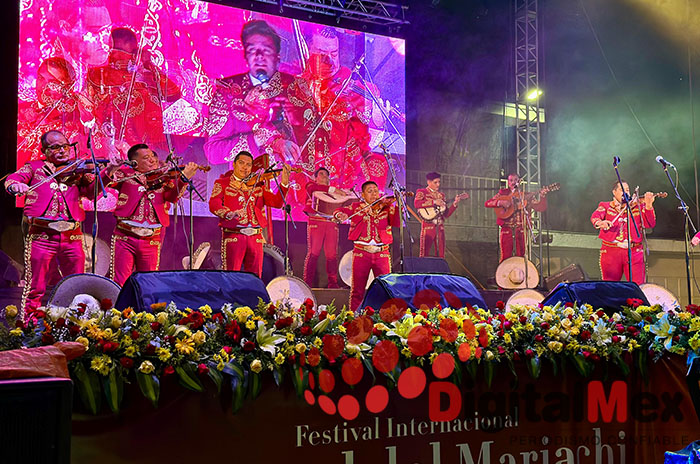 mariachi caballeros