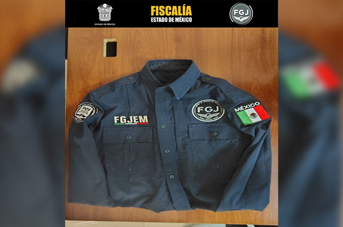 uniforme falso