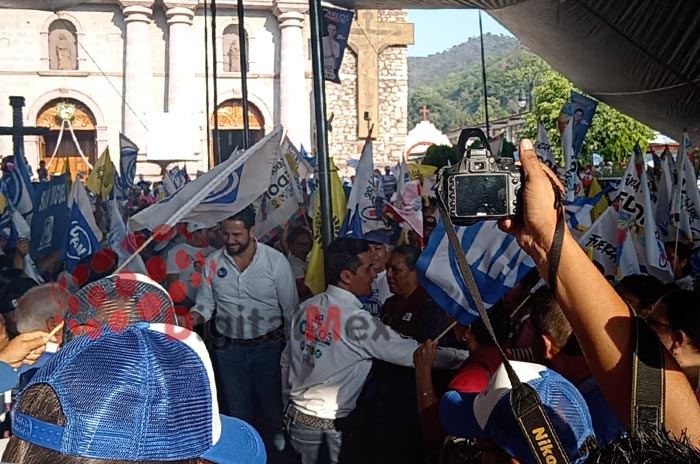 Cierra-campaña-Carlos-González-con-apoyo-masivo-en-Temascaltepec2.jpg