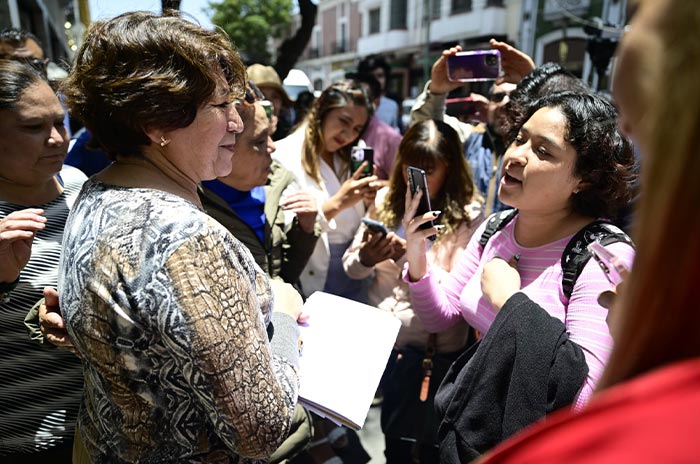 Recorre_Delfina_Gómez_centro_de_Toluca_y_escucha_a_los_mexiquenses_2.jpg