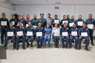 La invitación al ascenso estuvo dirigida a los hombres y mujeres de 18 a 40 años efectivos policiacos en activo