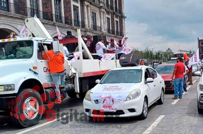 #Video: Simpatizantes hacen caravana de despedida a AMLO en #Toluca