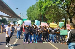 #Video: ¡Precaución! Manifestación paraliza Periférico Norte, en #Tlalnepantla