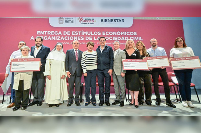 #Video: Delfina Gómez entrega estímulos económicos a ONG que apoyan a población vulnerable en #Edoméx