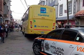 Abuelita es arrollada en Lerma por autobús