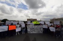Familiares de Genaro Navarrete se manifestaron frente a los juzgados del Tribunal Superior de Justicia del Estado de México