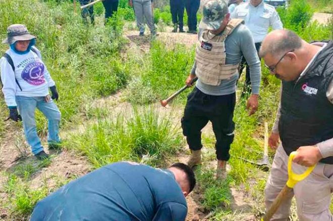 Peritos confirmaron el hallazgo de restos óseos mientras continuaban las labores en Nextlalpan.