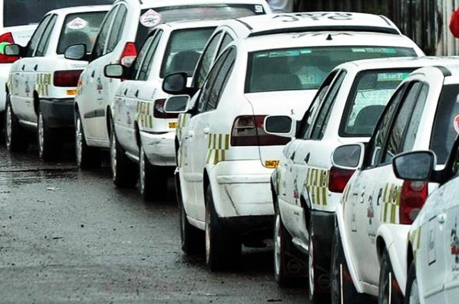 Taxistas del #Edoméx denuncian extorsiones