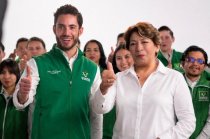 Pepe Couttolenc y la gobernadora Delfina Gómez Álvarez impulsan acciones para fortalecer el emprendimiento juvenil.