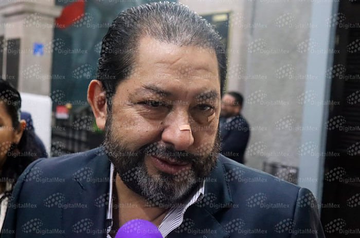 Francisco Vázquez señaló que la revisión de la legislación universitaria se realizará con responsabilidad hacia la máxima casa de estudios mexiquense.