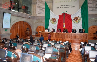 Aprueban diputados exhortos para pedir austeridad a dependencias y organismos