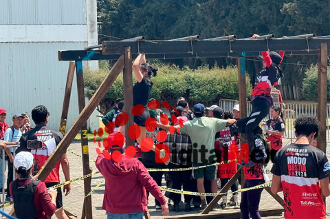 La competencia incluyó recorridos de 5 y 10 kilómetros que pusieron a prueba fuerza, resistencia y determinación en un entorno natural.