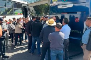 #Video: ¡Precaución! Transportistas bloquean la México-Querétaro