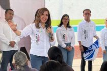 Pavimentación y seguridad promete Melissa Vargas en Capultitlán y Tlacotepec