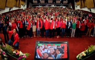 Condenan priistas cancelación del programa federal de estancias infantiles