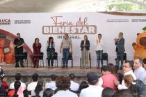 El alcalde Ricardo Moreno Bastida encabezó la Feria del Bienestar Integral en la Alameda de Toluca.