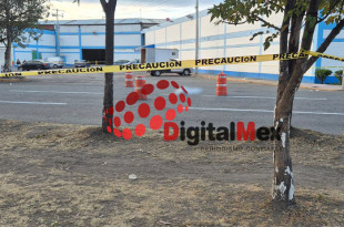 Autoridades acordonaron la zona y la FGJEM inició las diligencias para el esclarecimiento de los hechos.