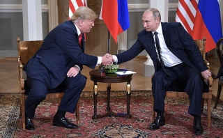 Donald Trump y Vladimir Putin sostienen primera cumbre bilateral en Finlandia