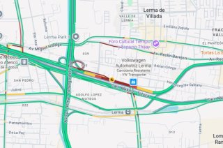 Google Maps muestra la ubicación del bloqueo registrado este viernes sobre la lateral de la carretera México-Toluca.