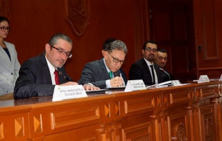 Policías, a estudiar a la UAEMéx