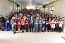Presentación de De maestro a maestro en el auditorio Paulo Freire