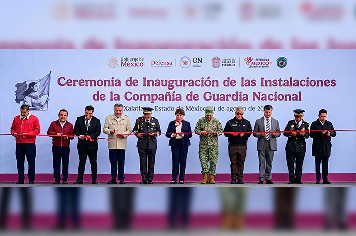 La gobernadora Delfina Gómez Álvarez encabezó la inauguración de las nuevas instalaciones de la Guardia Nacional en Xalatlaco.