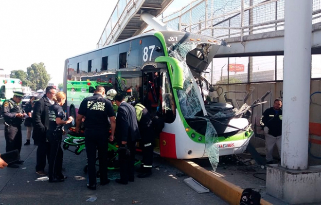 Choque de Mexibús deja 20 heridos en Ecatepec