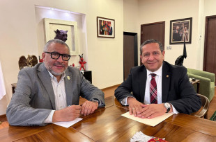 Horacio Duarte Olivares sostuvo un encuentro con Héctor Macedo García, electo presidente del Tribunal Superior de Justicia del Estado de México. 